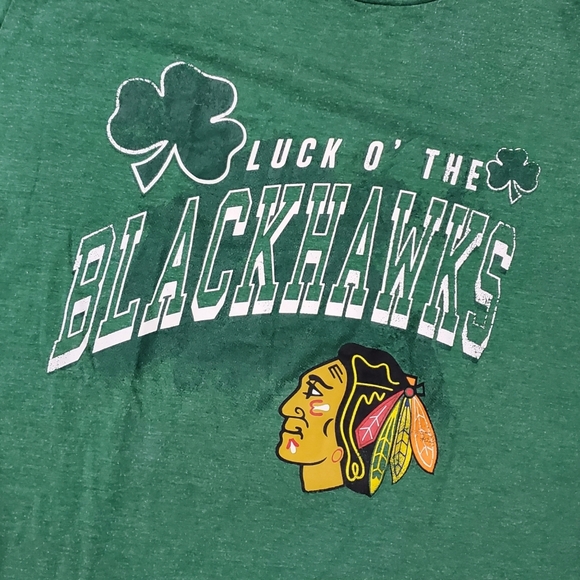 CHICAGO BLACKHAWKS Shirt ST PATRICK'S DAY Luck O The IRISH NHL - Picture 2 of 5